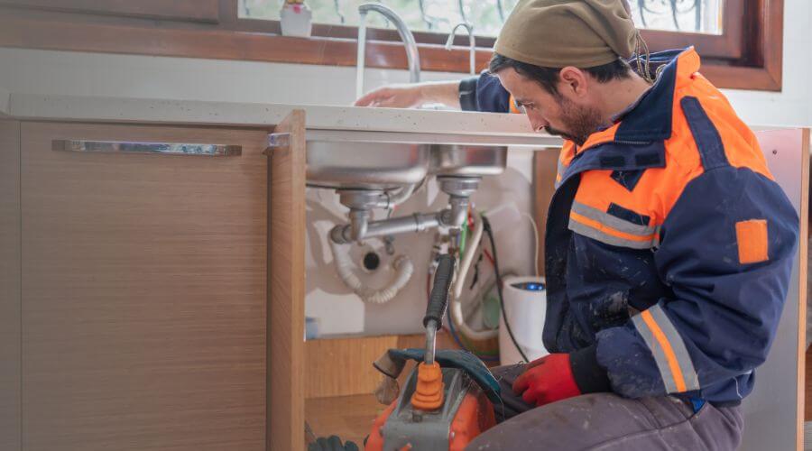 home faucet repair service in Commiskey, IN